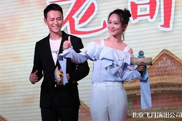 八月有毒，明星怨侣扎堆分手